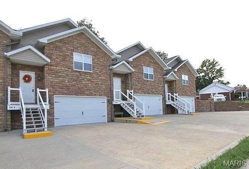 apt-a-723 Sycamore St, Highland, IL, 62249-1795 | Card Image