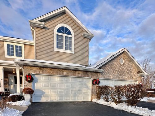 11534 Lake Shore Dr, Orland Park, IL, 60467-5228 | Card Image