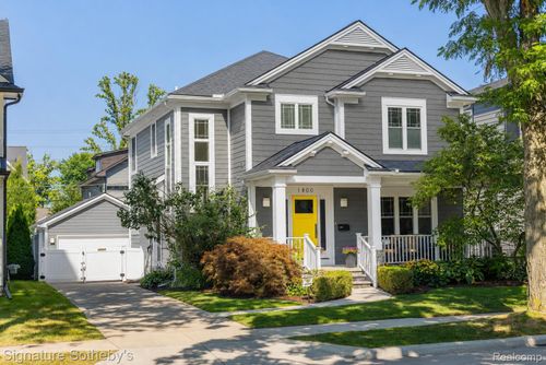 1800 Henrietta Street, Birmingham, MI, 48009 | Card Image