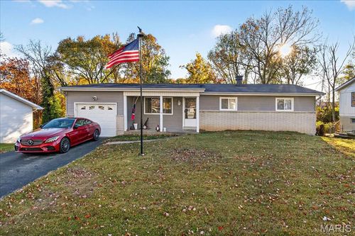 4316 Kings Acres Dr, High Ridge, MO, 63049-2616 | Card Image