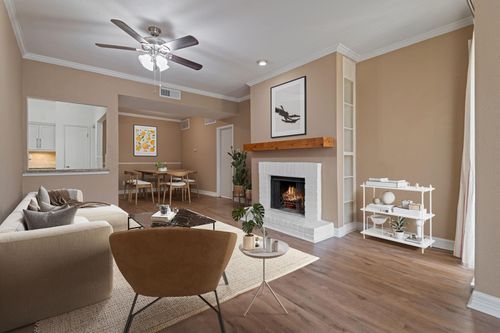 apt-321-2100 Tanglewilde St, Houston, TX, 77063-1212 | Card Image
