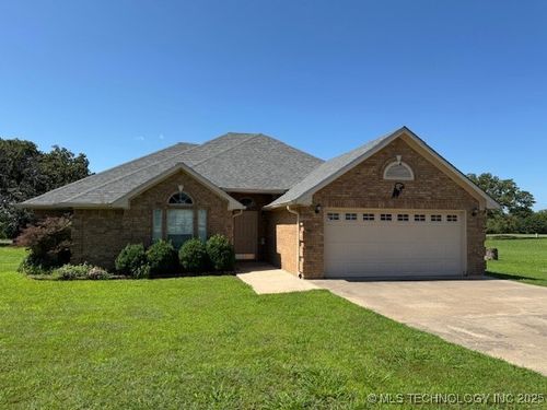 9 Arrowhead Dr, Burneyville, OK, 73430-9749 | Card Image