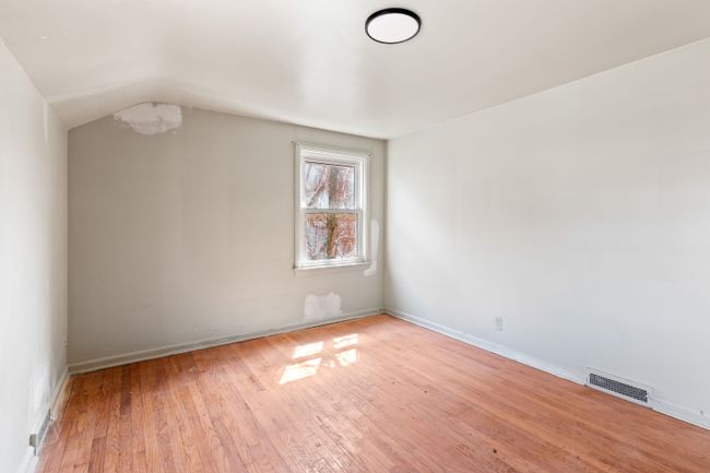Bedroom Three | Image 17