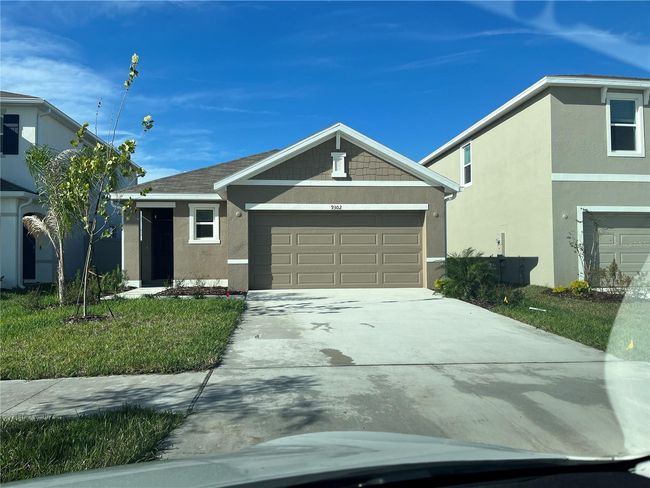 9302 Forge Breeze Loop, House other with 3 bedrooms, 2 bathrooms and null parking in Wesley Chapel FL | Image 1