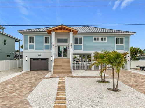 445 Madison Ct, Fort Myers Beach, FL, 33931 | Card Image