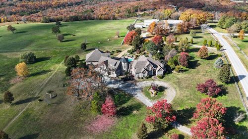 115 Old Well Ln, Kirbyville, MO, 65679-7282 | Card Image