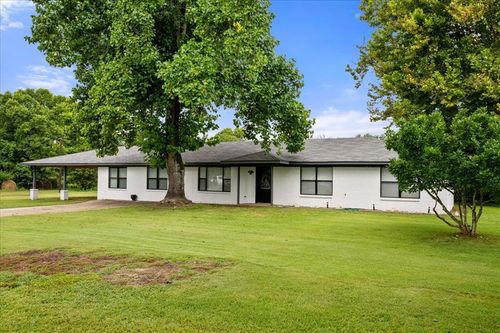 649 Clouse Rd, Broken Bow, OK, 74728-5417 | Card Image