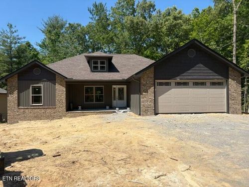 446 Beachwood Dr, Crossville, TN, 38558-7448 | Card Image