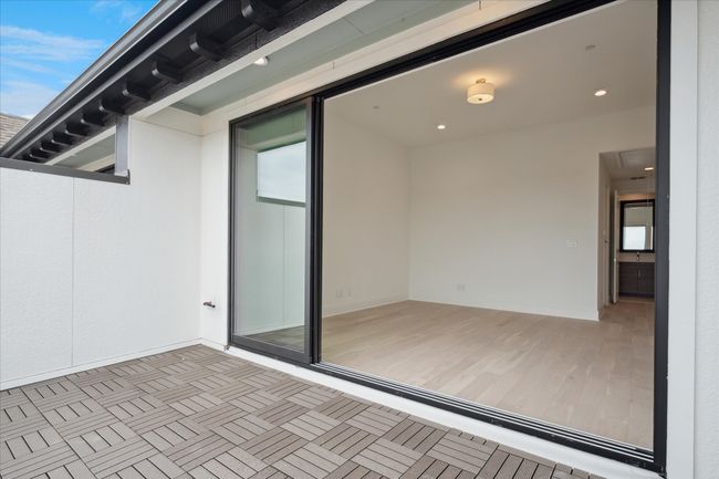 6007 Laurel St, Townhouse with 4 bedrooms, 5 bathrooms and null parking in Dallas TX | Image 16