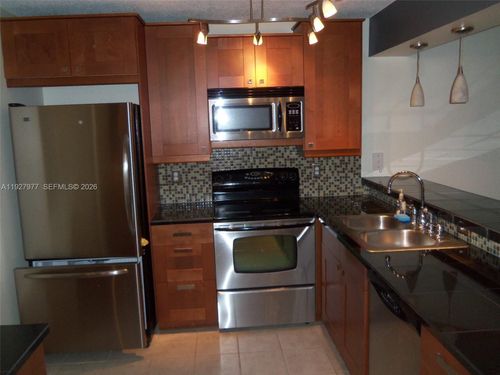 apt-209-10551 W Broward Blvd, Plantation, FL, 33324-2131 | Card Image