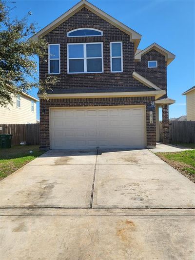 10710 Prillerman Trails Drive, House other with 3 bedrooms, 2 bathrooms and null parking in Houston TX | Image 3