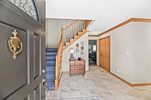 b-345 N Elm Grove Road, Brookfield, WI, 53005 | Card Image