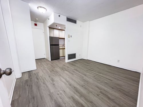 unit-705-70 Southbridge St, Worcester, MA, 01608-2048 | Card Image