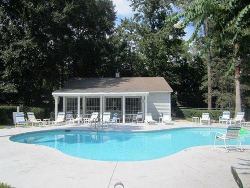 p-130-2092 S Sherwood Dr, Valdosta, GA, 31602-2249 | Card Image