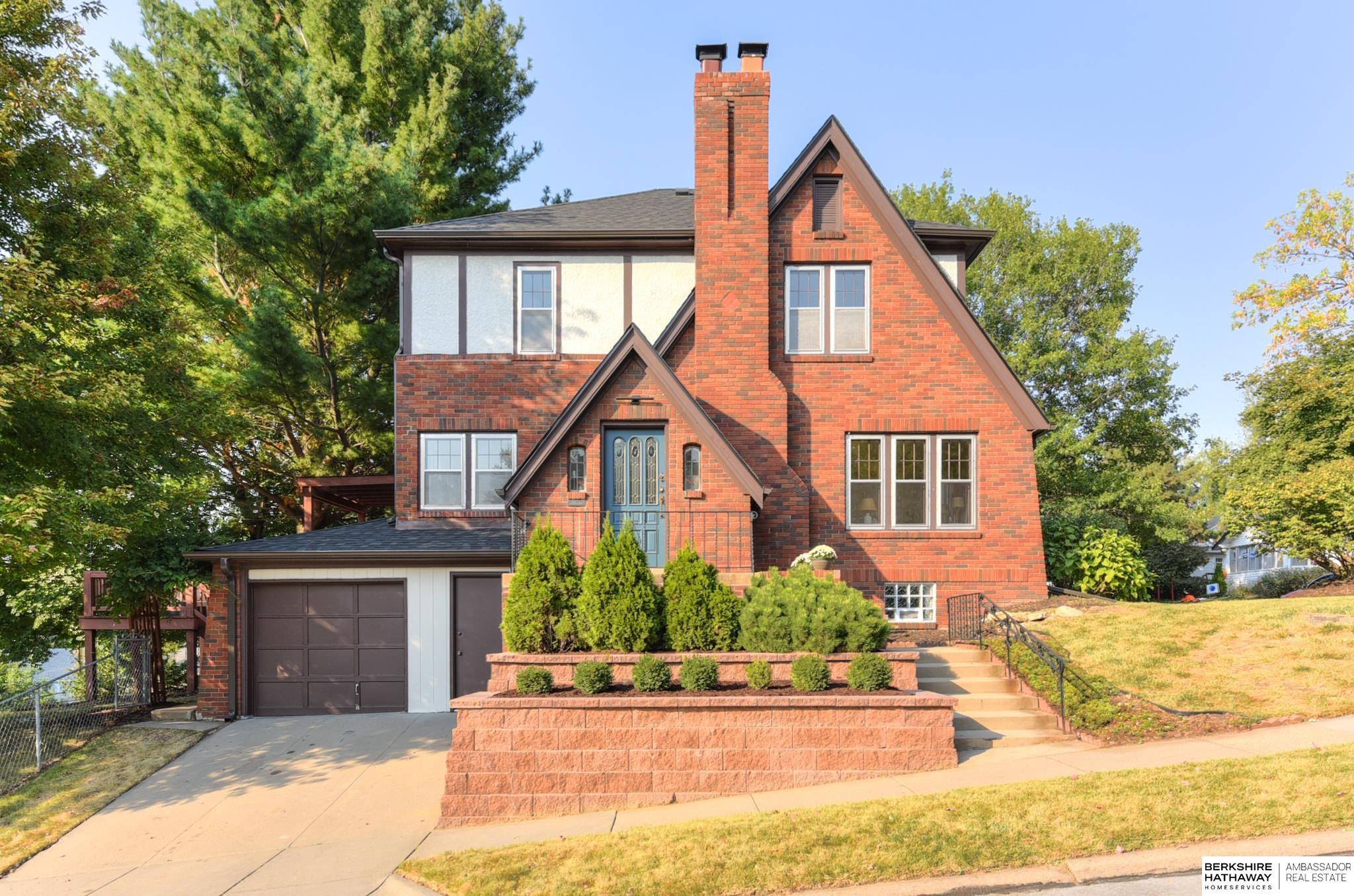 Blondo St, Omaha, NE 68104