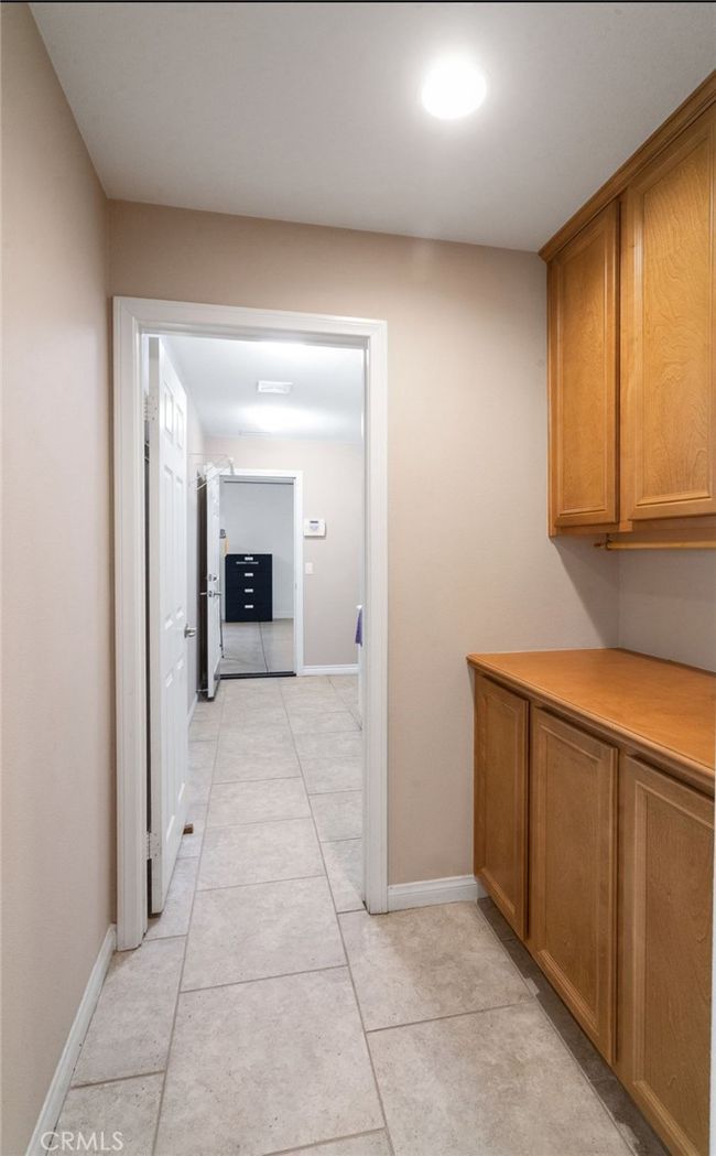 4 car garage | Image 14
