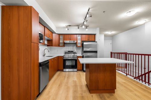 104-160 Shoreline Cir, Port Moody, BC, V3H0B2 | Card Image