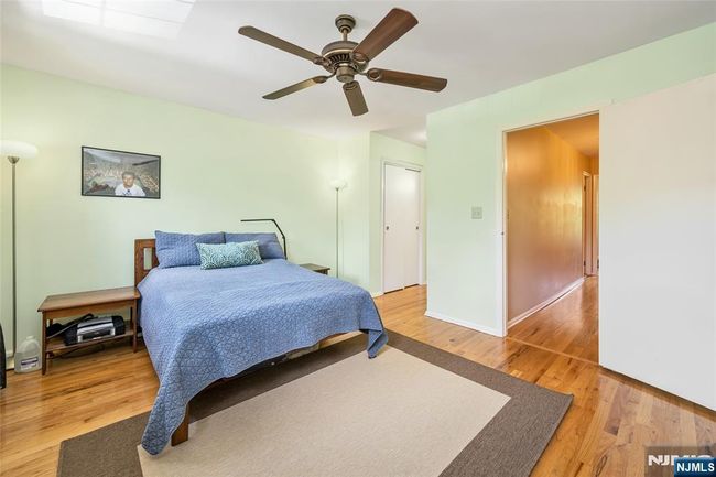 181 Long Hill Rd, House attached with 2 bedrooms, 3 bathrooms and null parking in Little Falls NJ | Image 35