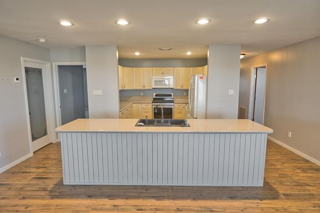 1709 County Road 441 D, House other with 3 bedrooms, 2 bathrooms and null parking in Brazoria TX | Image 18