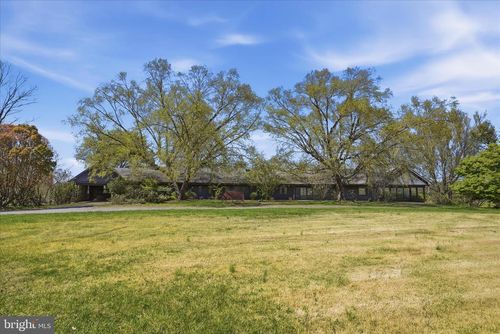 2517 Five Points Rd, MARSHALL, VA, 20115-3403 | Card Image