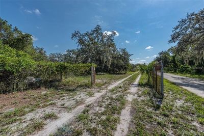 12154 Bullfrog Creek Road, House other with 1 bedrooms, 1 bathrooms and null parking in Gibsonton FL | Image 2