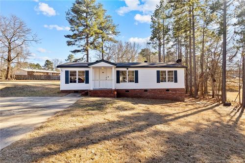 105 Mcdougald Dr, Raeford, NC, 28376-9123 | Card Image