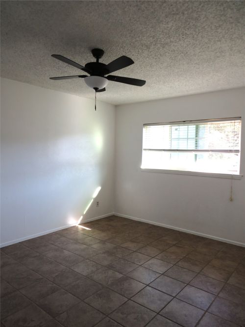 a-2500 Bowling Green Street, Denton, TX, 76201 | Card Image