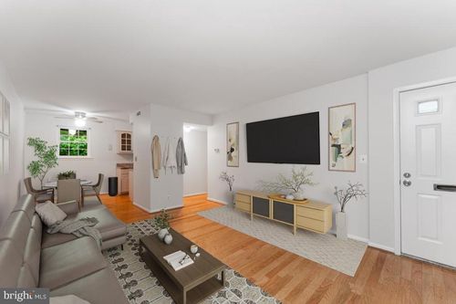 unit-a-2605 S Walter Reed Dr, ARLINGTON, VA, 22206-1216 | Card Image