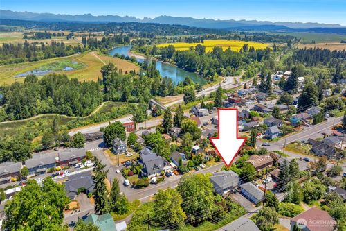 b-5210 S 3rd Ave, Everett, WA, 98203-4146 | Card Image