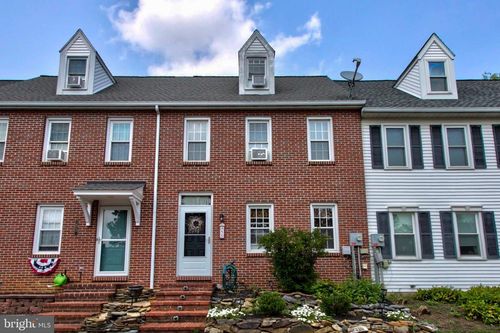 55 Hilldale Dr, EPHRATA, PA, 17522-1889 | Card Image