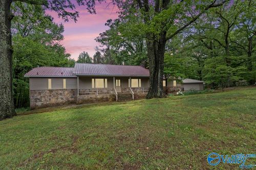 102 Peyton Cir, Gurley, AL, 35748-9722 | Card Image