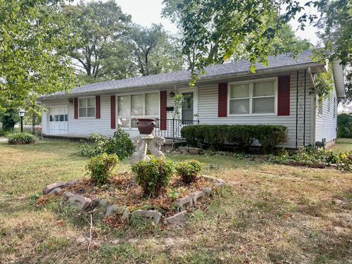 204 State St, Greenfield, MO, 65661-1127 | Card Image