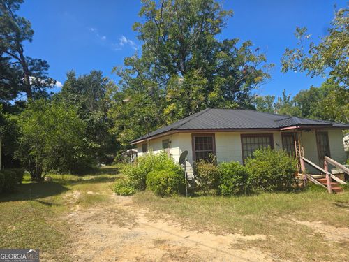 404 Saxon St, Dublin, GA, 31021-4552 | Card Image
