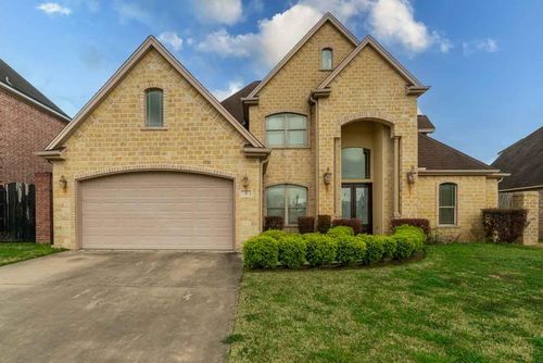 7 Stonebrook Ct, Beaumont, TX, 77706-4050 | Card Image