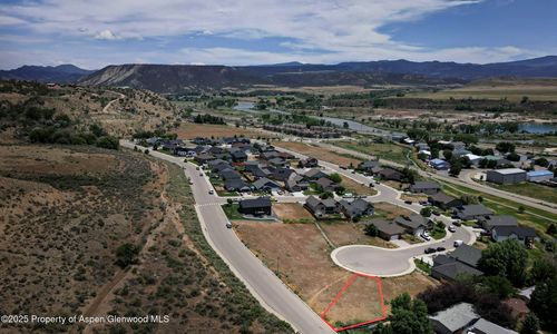 373 Roan Ct, Silt, CO, 81652-8523 | Card Image