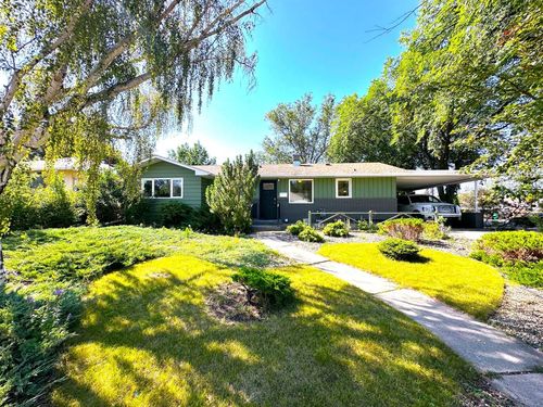 1806 13 Ave S, Lethbridge, AB, T1K0S2 | Card Image