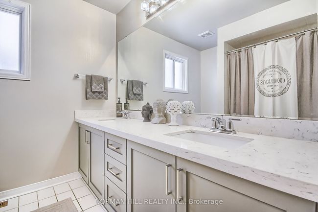 7 Bridlepath St, House attached with 3 bedrooms, 4 bathrooms and 3 parking in Richmond Hill ON | Image 28