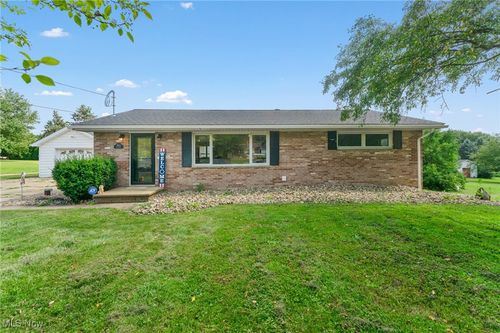 38111 Eric Dr, Lisbon, OH, 44432-9311 | Card Image