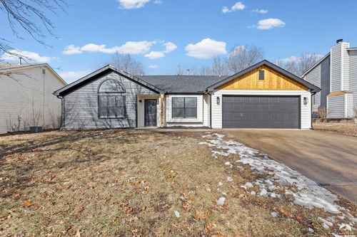 1820 Hampton St, Lawrence, KS, 66046-5304 | Card Image