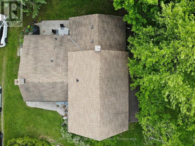 40065 School Rd, Home with 3 bedrooms, 2 bathrooms and 5 parking in Goderich ON | Image 21