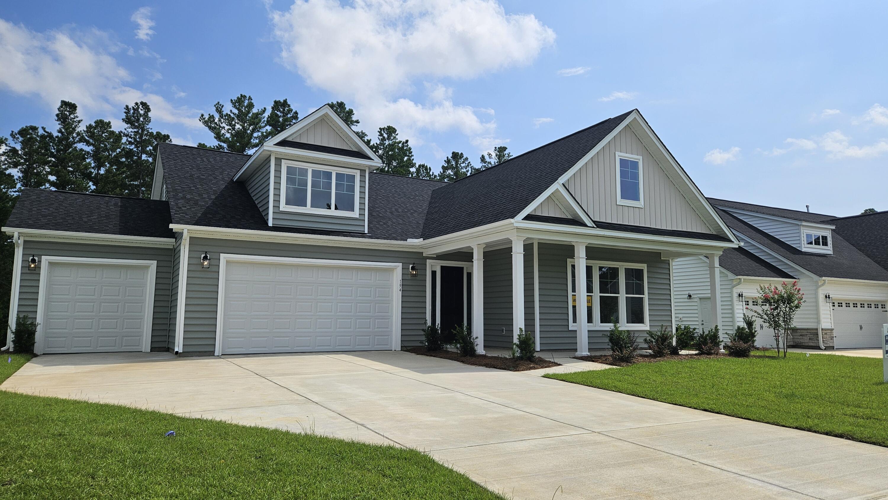 Huguenot Trl, Huger, SC 29450