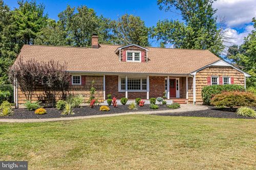 158 Sunset Rd, BELLE MEAD, NJ, 08502-5705 | Card Image