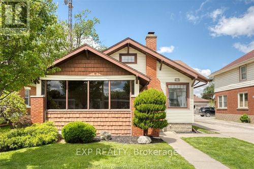 117 Erie St S, Leamington, ON, N8H3B5 | Card Image