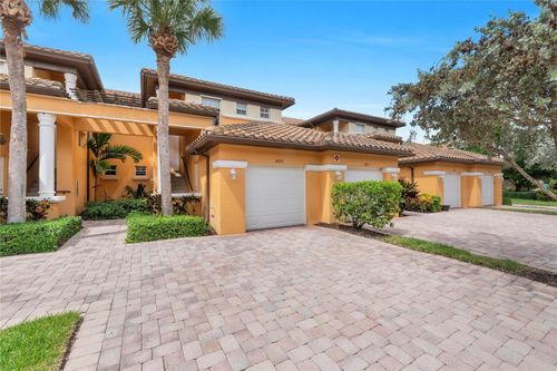 3e-8035 Nw 127th Ln, Parkland, FL, 33076-4915 | Card Image