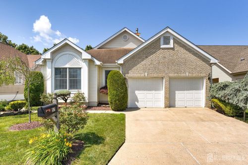 57 Harwood Rd, Monroe, NJ, 08831-2676 | Card Image