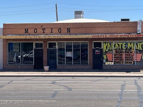 14070911 W Indian School Road, Phoenix, AZ, 85013 | Card Image