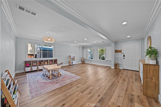 11199 Evergreen Loop, House other with 4 bedrooms, 4 bathrooms and 2 parking in Corona CA | Image 6