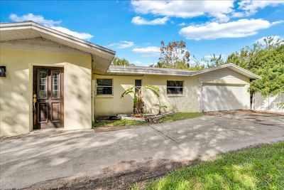 3508 Shore Drive, House other with 3 bedrooms, 2 bathrooms and null parking in Safety Harbor FL | Image 3