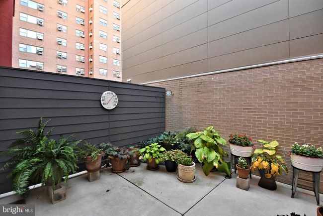 107 S Van Pelt St, Townhouse with 3 bedrooms, 4 bathrooms and null parking in PHILADELPHIA PA | Image 24