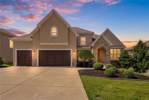 11609 W 158th St, Overland Park, KS, 66221-7109 | Card Image